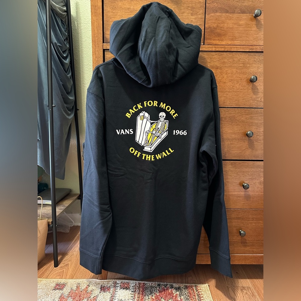 Vans “Back for More” Pullover Hoodie (Medium)